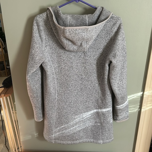 L.L.Bean Women’s The Ultimate Sweater Fleece Coat - Picture 3 of 3